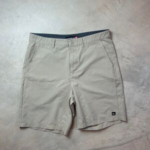 Quiksilver Men's Cream and Tan Shorts